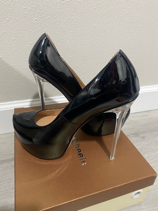 only makers Shoes - Black Patent Platform Pumps with Clear Stiletto Heel